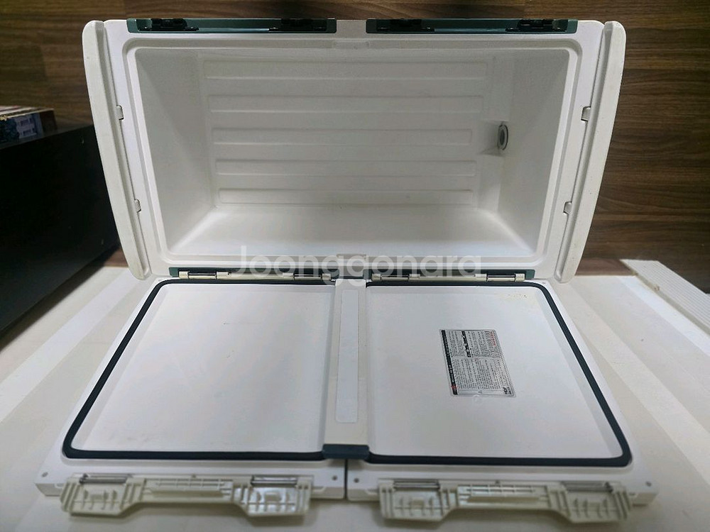 해동 55리터 아이스박스 판매합니다.--2