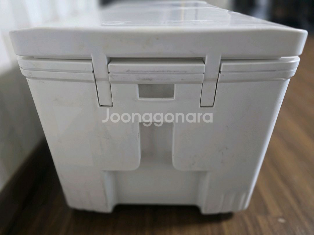 해동 55리터 아이스박스 판매합니다.--5