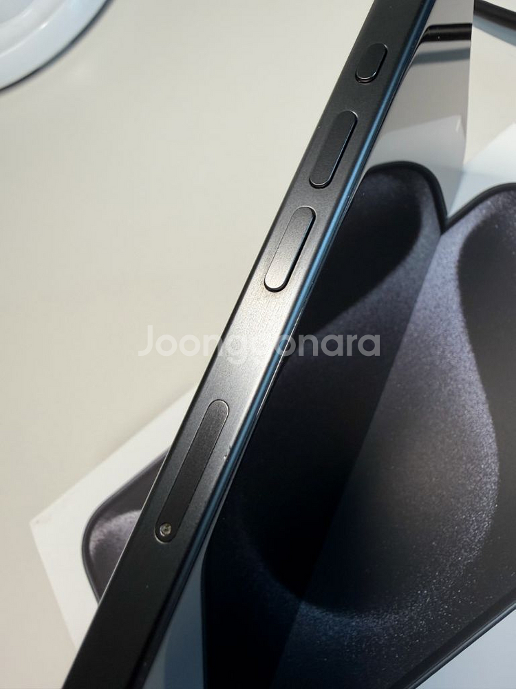 아이폰 15프로--6