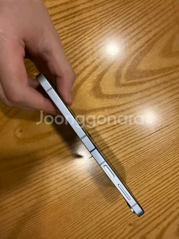 Z플립 6 256GB--3