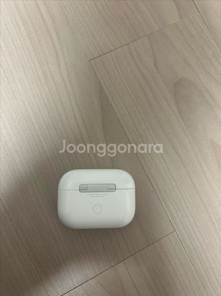 에어팟 프로 2세대 본체 팝니다! (c타입)--1