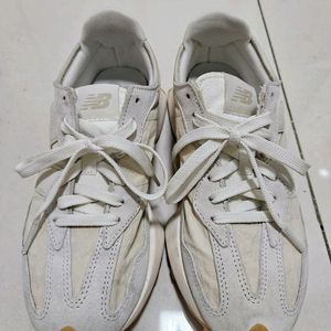 뉴발란스327운동화(240사이즈)