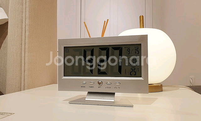 신기한 탁상 시계--4