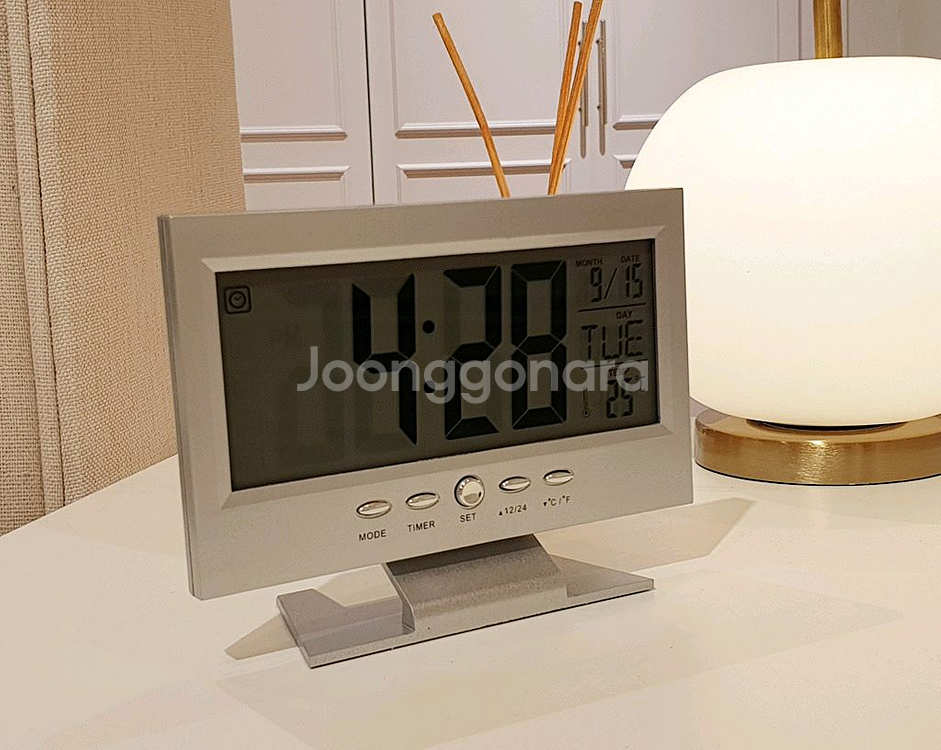 신기한 탁상 시계--6