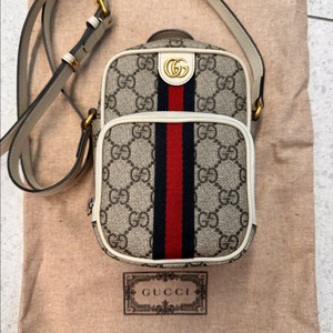 구찌 오피디아 GG 미니 크로스백