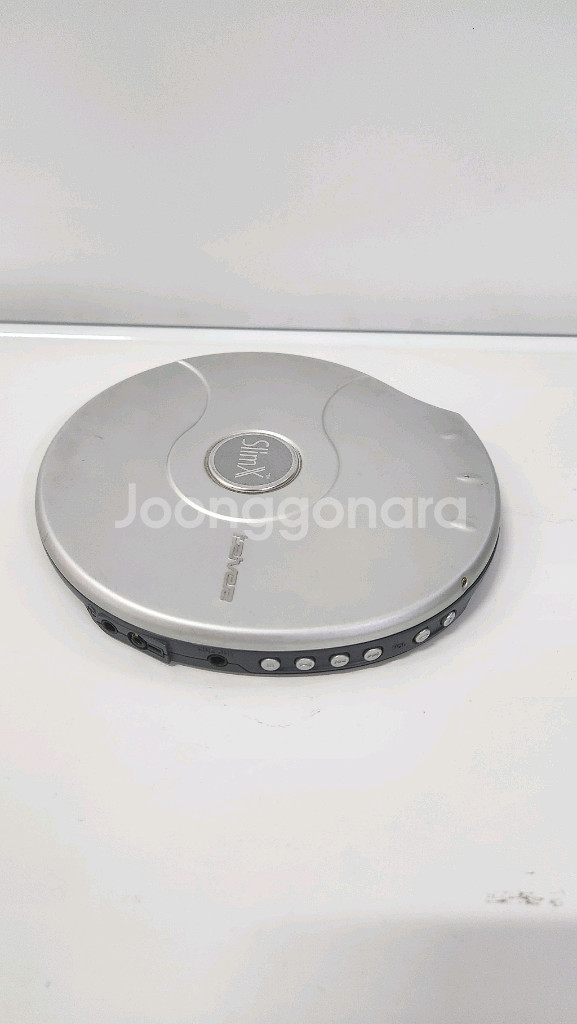 아이리버 SlimX CDP 실버 색상입니다.--1