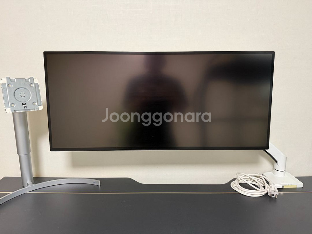 LG 34인치 모니터 34wk95u 팝니다.--0