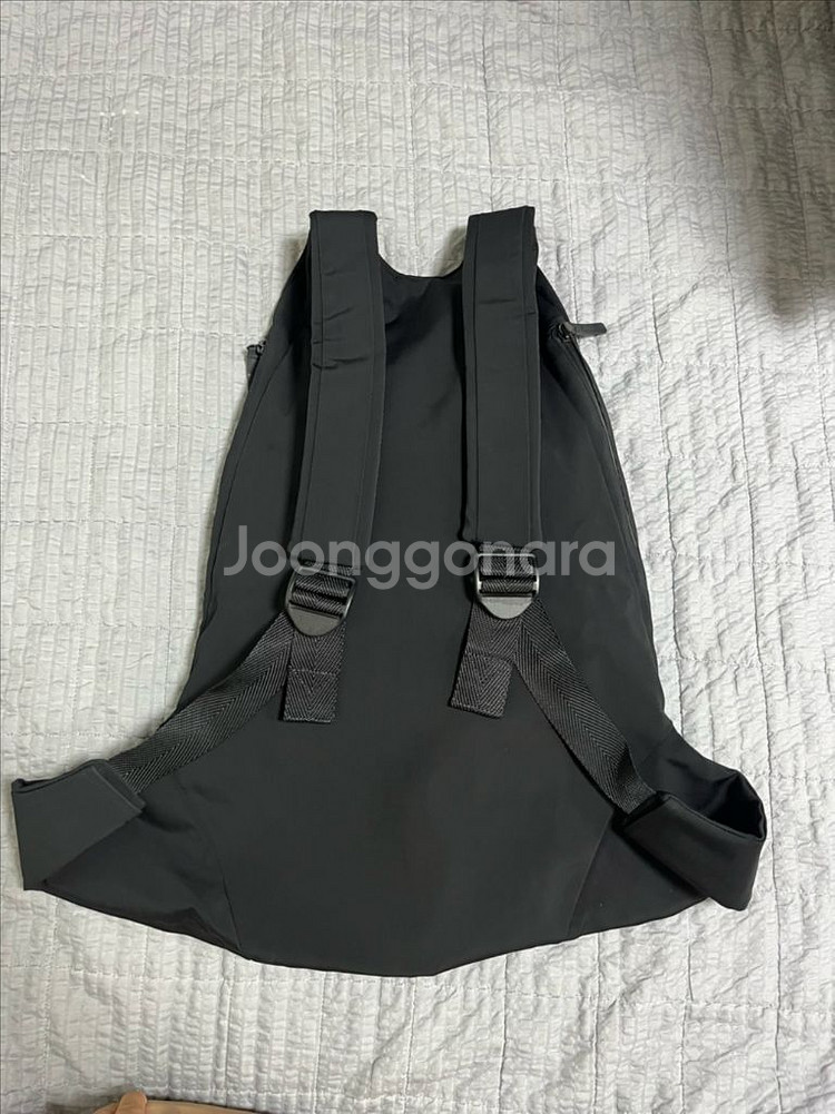 Y-3 요지야마모토 사이드 지퍼 백팩 블랙--1