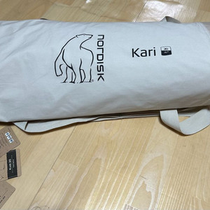 노르디스크 카리 20 베이지 코튼 타프 및 코베아 망치