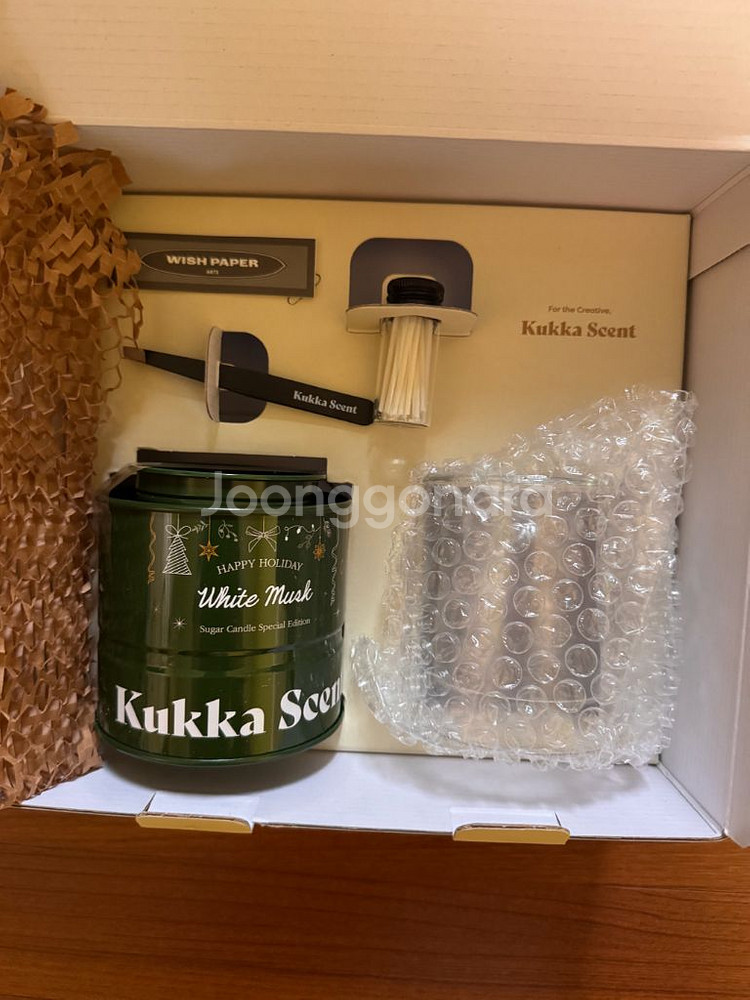 [생활용품] KUKKA 슈가 캔들, 시즌 스페셜에디션--0