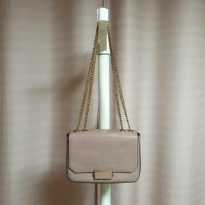 CHARLES&KEITH 찰스앤키스 여자가방 체인백