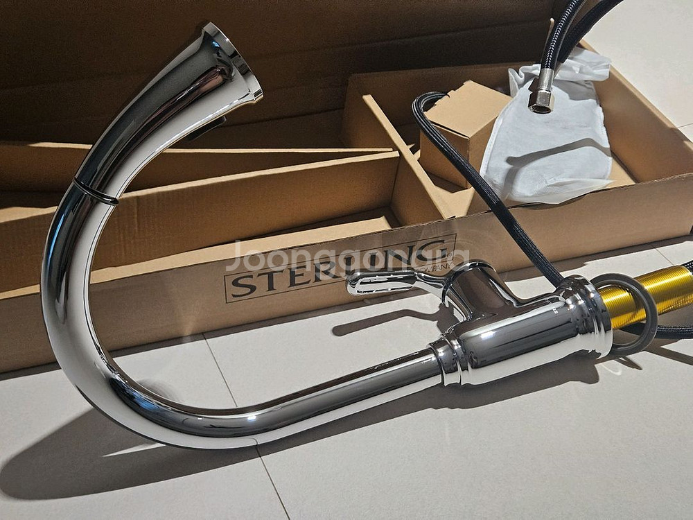 새제품) 콜러(kohler) 스털링 주방 거위목 수전--1