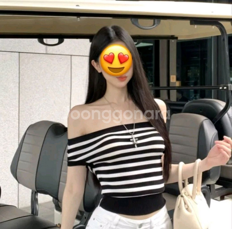 오픈숄더 스트라이프 탑 수입의류--6