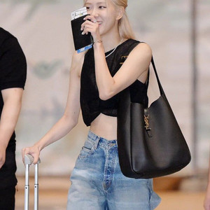 입생로랑 생로랑 로제 가방 LE5A7 라지