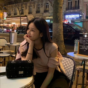 시에 아멜리 트위드백 팔아요