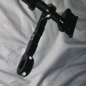 새제품 유화정밀 블랙박스 핸들 거치대 이미지