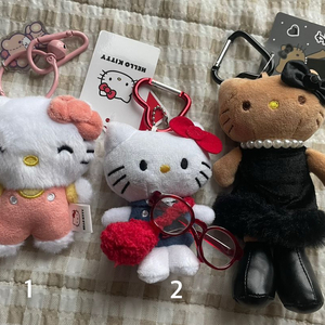 인형뽑기 헬로키티 키링 3종 판매