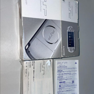 psp 3000 실버 미스틱 풀박스 판매합니다.