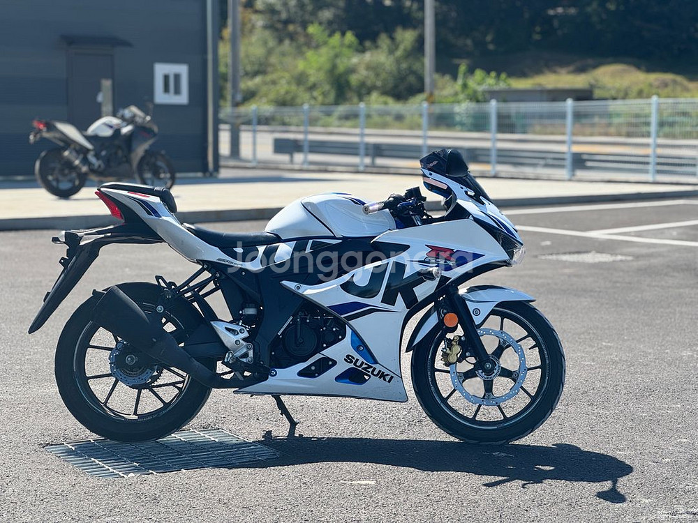 스즈키/GSXR125/2@@@@KM/21년식/270만원--4