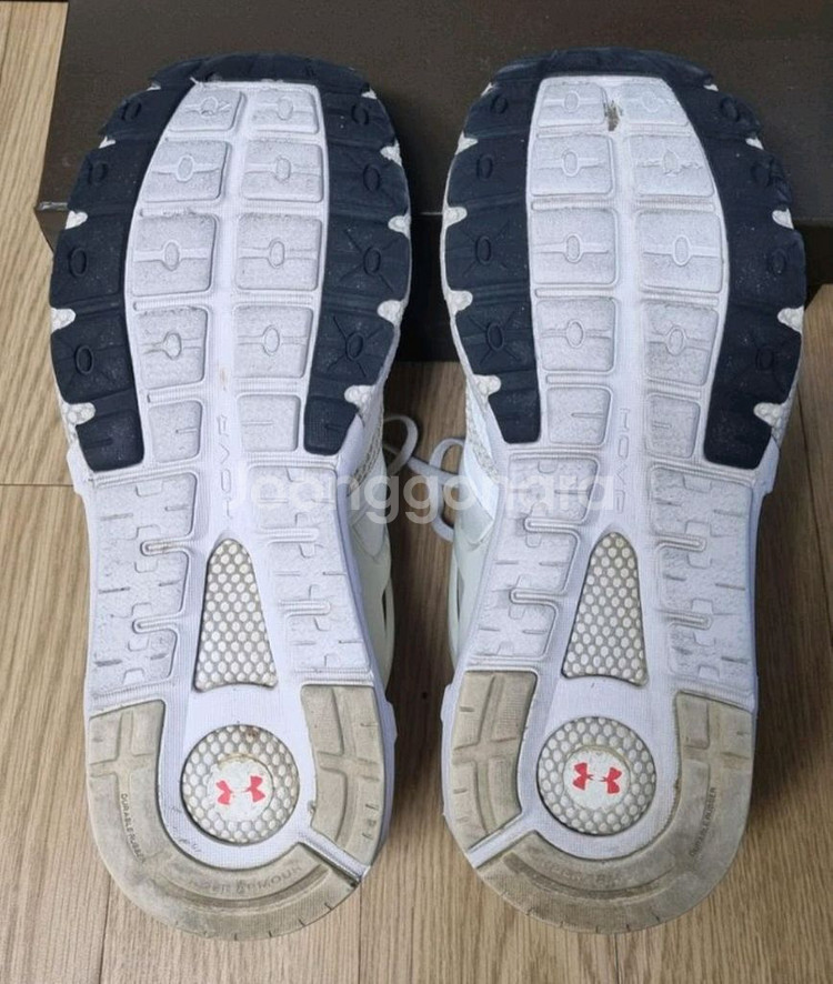 언더아머 호버메가 무브먼트 화이트 스니커즈, 운동화--7