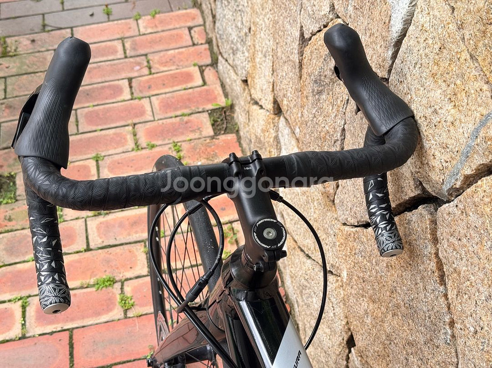 메리다 스컬트라 400 로드 자전거--1