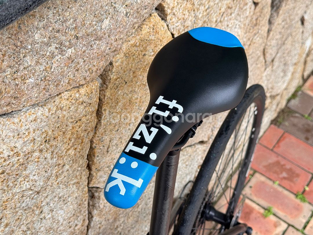 메리다 스컬트라 400 로드 자전거--2