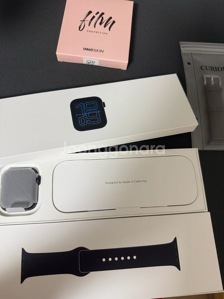 애플워치se3 44mm + 가죽스트랩 + 보호필--0