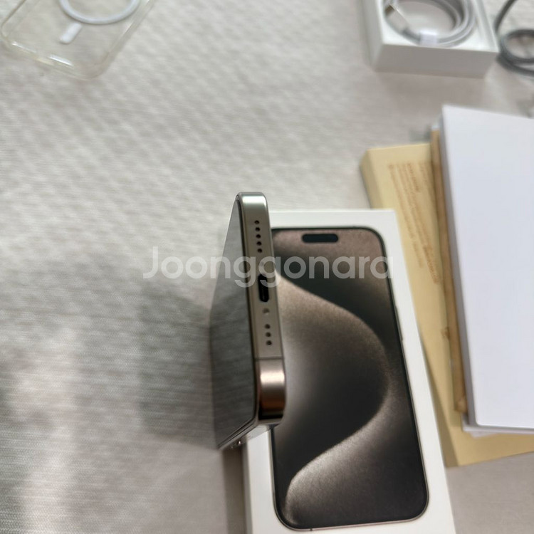 아이폰15프로 공기계 S급 네추럴티타늄 128GB--4