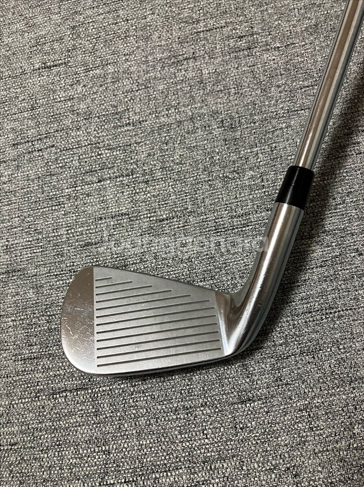 브릿지스톤 J33 아이언 4번 850S--1