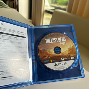 ps5 라스트 오브 어스 파트1 리메이크 팝니다.
