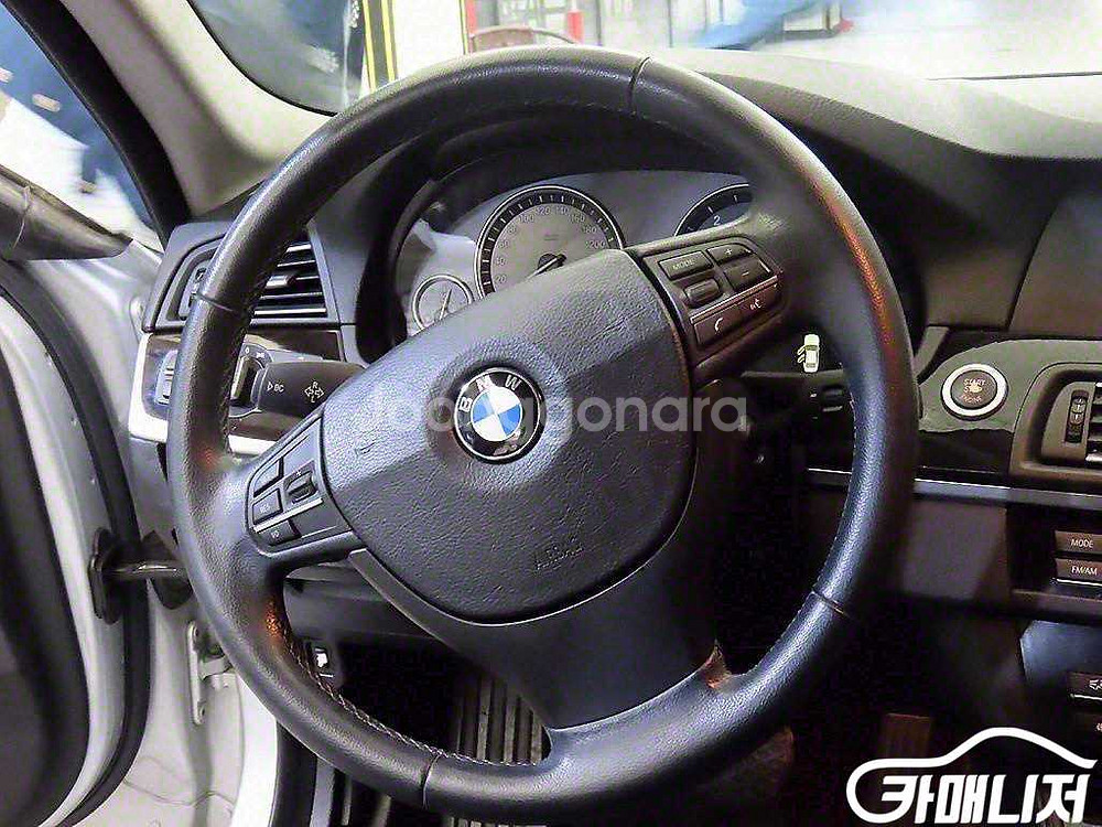 [BMW]5시리즈 (F10) 520d (5인승) #앱특--7