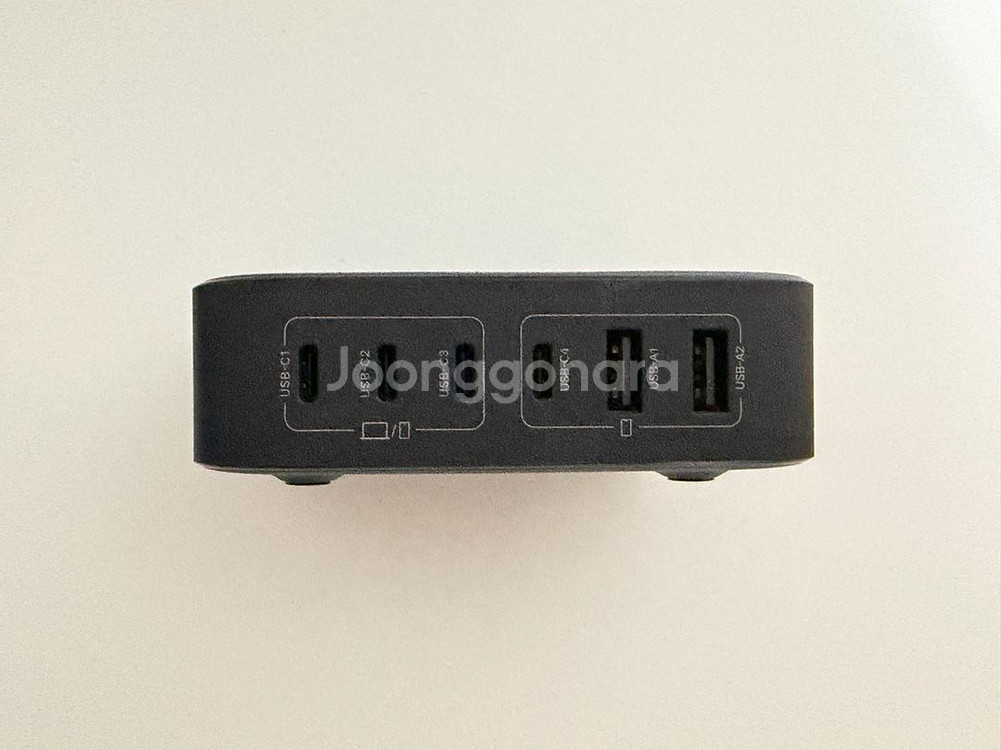 유그린 6포트 GaN 200W PD 멀티 고속충전기--1