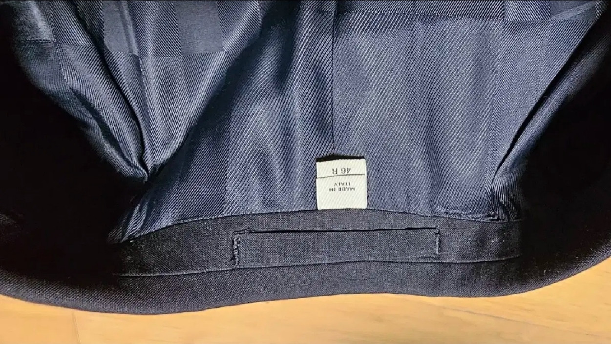 버버리 블랙정장 슬림핏 95정사이즈 새제품 팝니다.--8