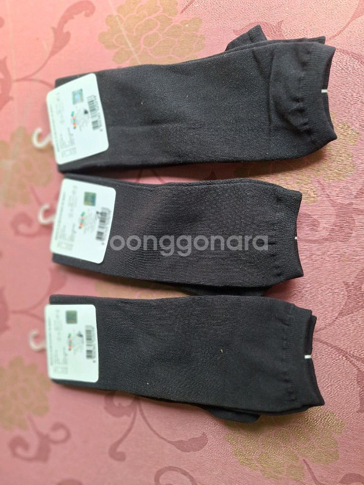 # 검정색 여성용 발목 양말 3켤레(5,000원)--1