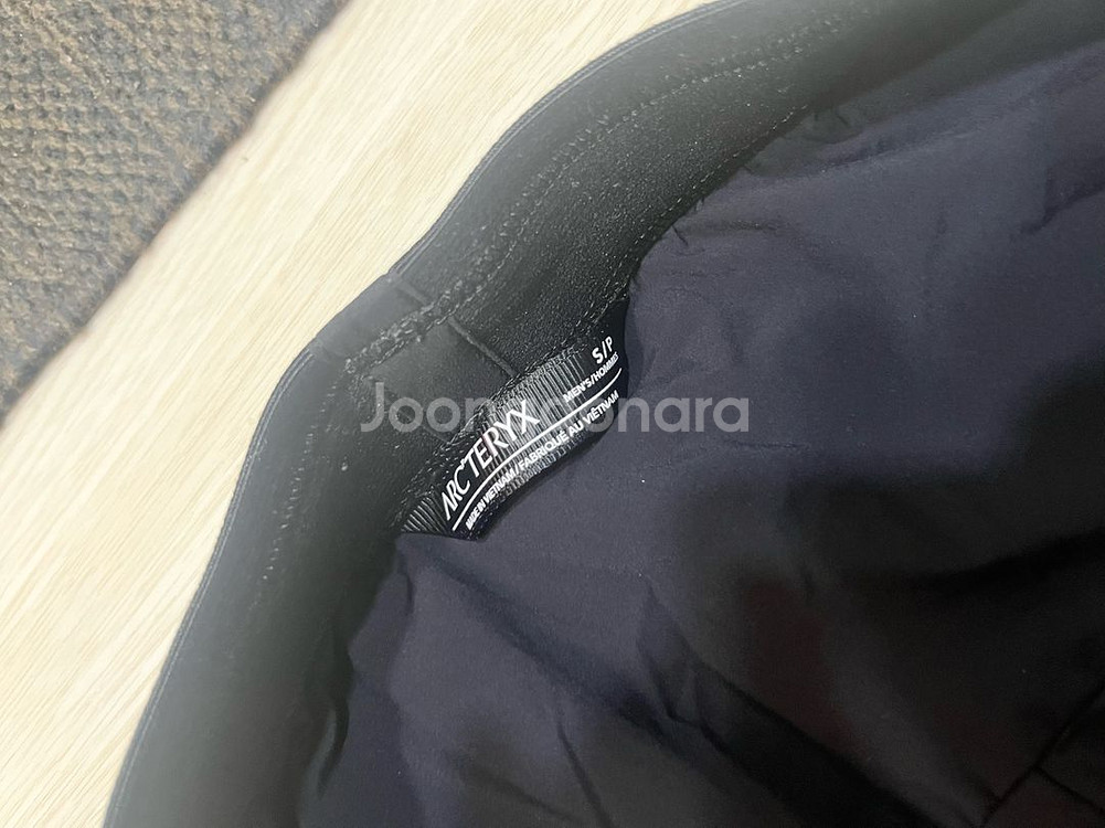 아크테릭스 알리움 인슐레이티드 팬츠--1