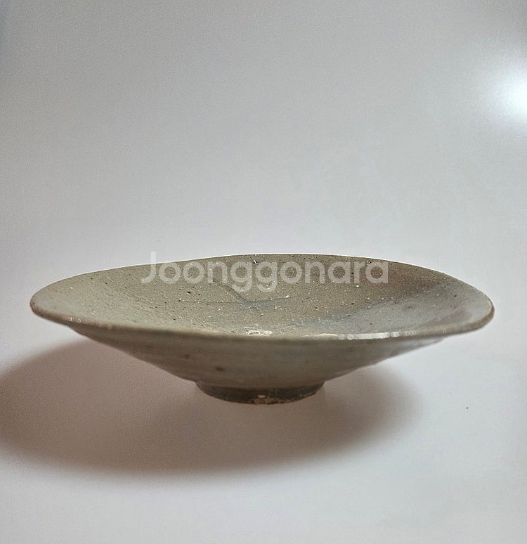 대구골동품 조선 전기 회청백자 십자문 나스다완--0