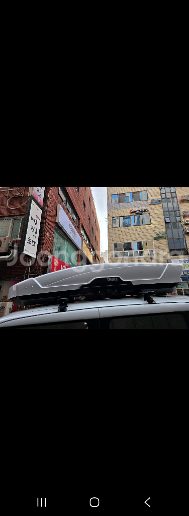 툴레 모션XT XL 루프박스 화이트 판매합니다--0