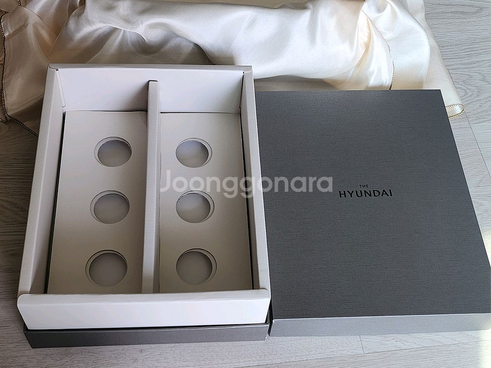 현대백화점 보냉백+보자기+선물박스--6