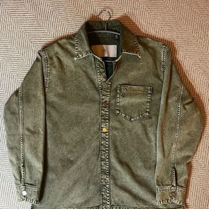 AMI SS25 캐주얼 자켓 (HJK273DE0064)