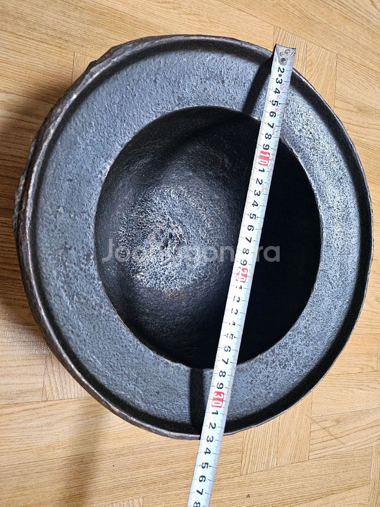 옛날 무쇠화로--0