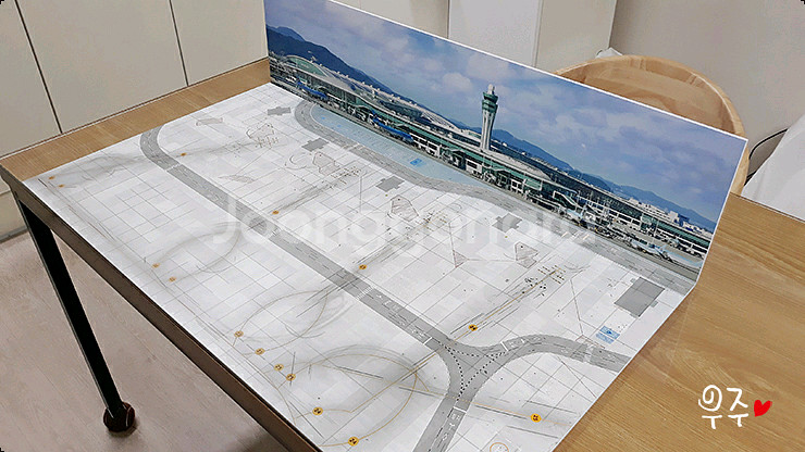 1:400스케일 인천공항 광동체 주기장 공항디오라마--3