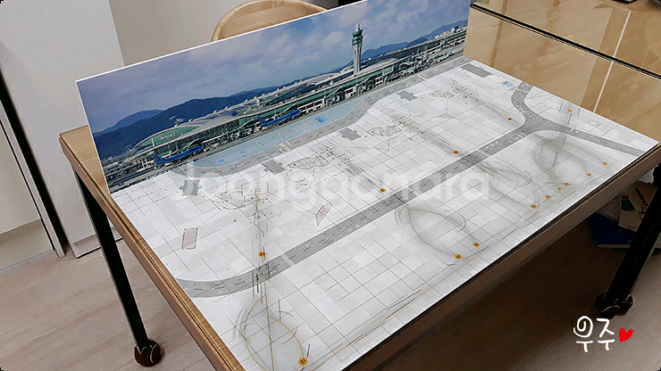 1:400스케일 인천공항 광동체 주기장 공항디오라마--1