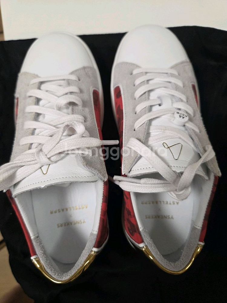 ysneakers 스니커드 여성화 230~235 새상품--1