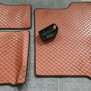 제네시스 GV70 트렁크 차박매트