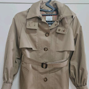 버버리키즈8Y128cm