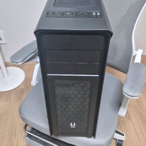 AMD Ryzen5 2600X / RTX 1060 6G