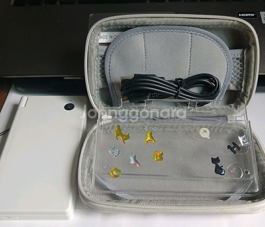 닌텐도 dsi 화이트--2
