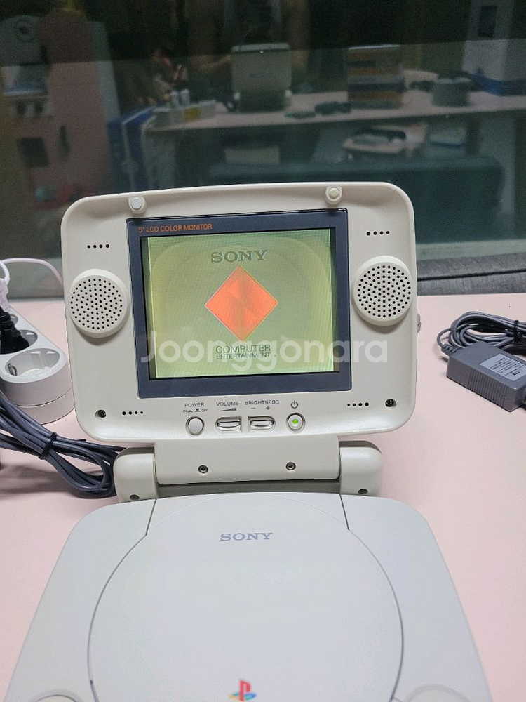 플스 PSone 휴대용 게임기 세트 (hori 액정)--8