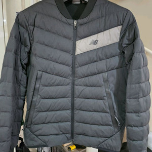 뉴발란스 경량패딩 100