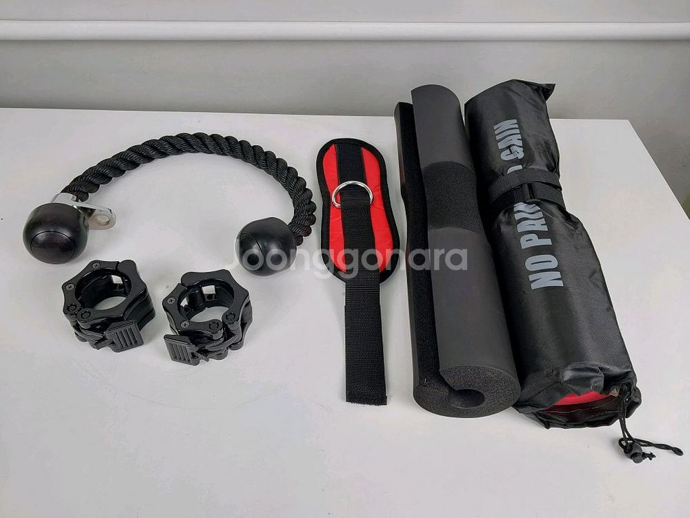 헬스 클럽용 운동기구 부자재 새제품 싸게 처분합니다--0